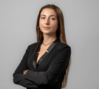 Елена Петрова